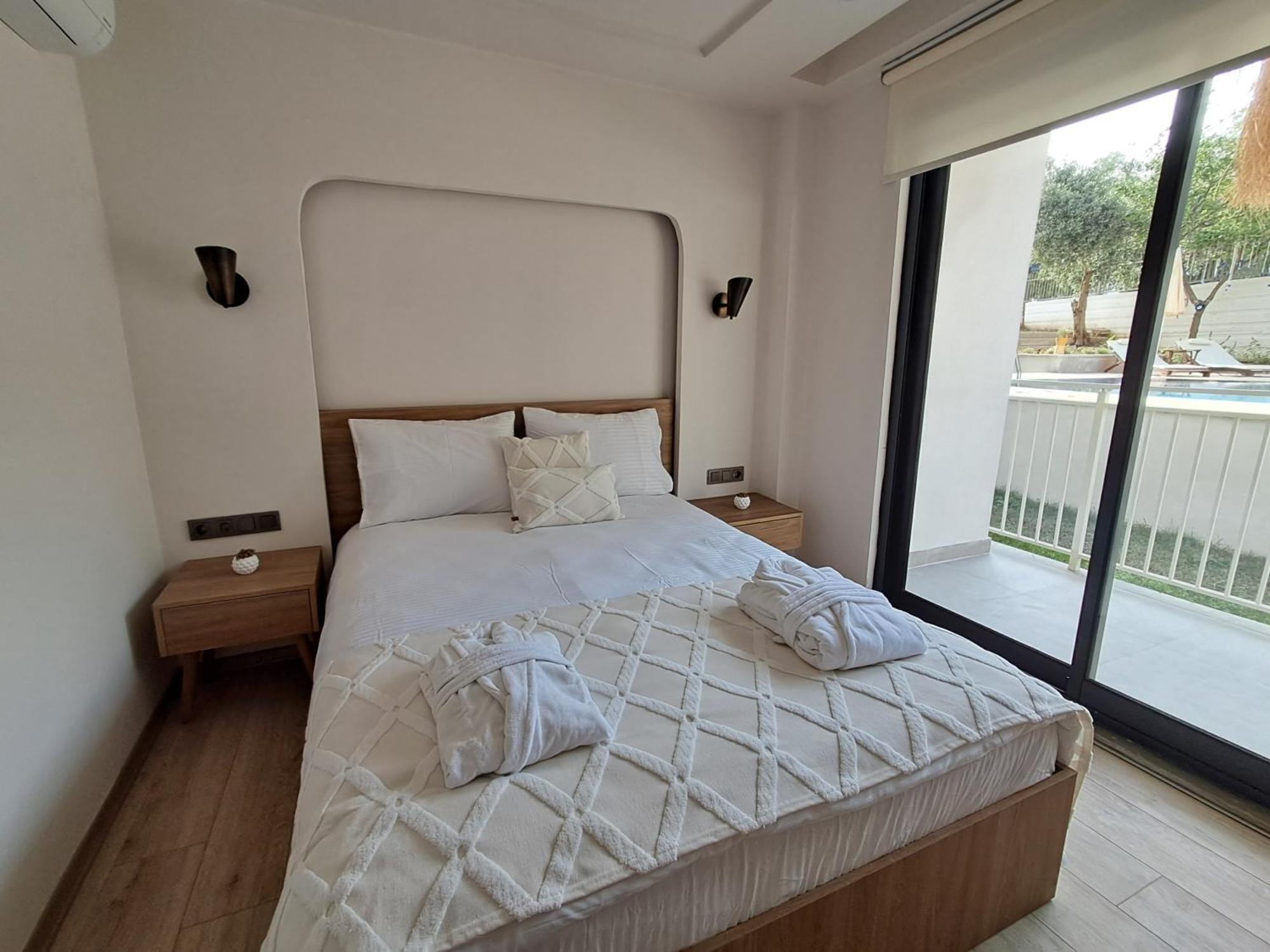 Oregano Aparthotel *