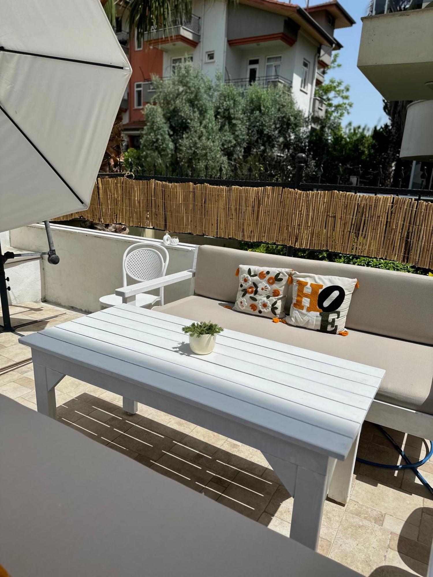 Oregano Aparthotel