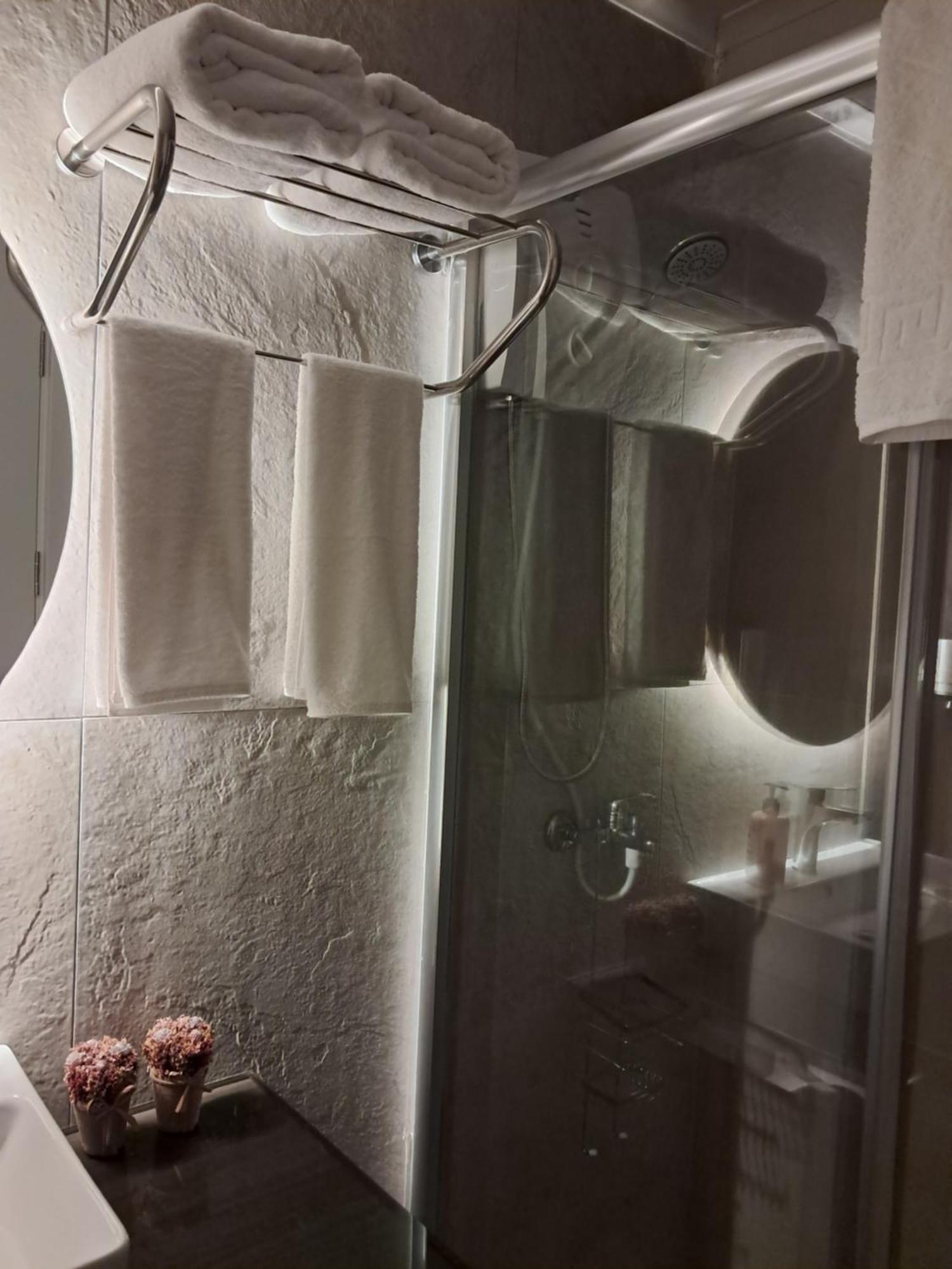 Oregano Aparthotel
